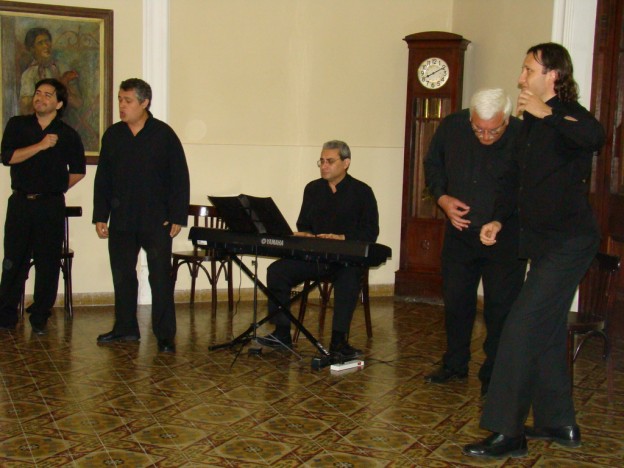 Grupo Vocal en los Festejos de la Fundación R.D.