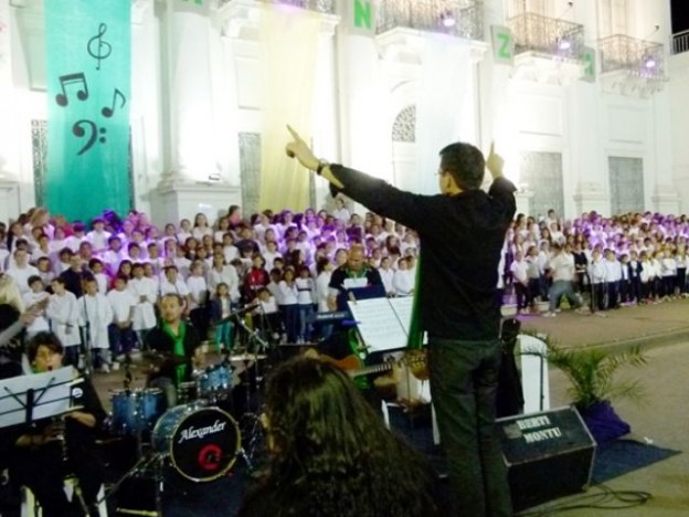 Megaconcierto con más de 800 niños