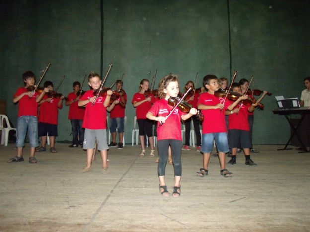 Fundación Centro: Muestra de cierre de año del Taller de Violín.