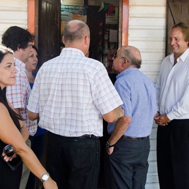 El Ministro de Salud Mario Drissum estuvo en Esperanza
