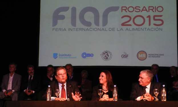 Con la presencia de Fascendini se inauguró la novena edición de la Fiar