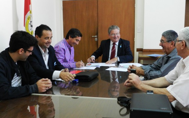 Fascendini entregó aportes para estimular actividades productivas y turísticas de distintas localidades