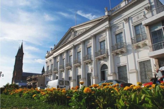 Municipalidad de Esperanza – Desde 2007 con primer ministro