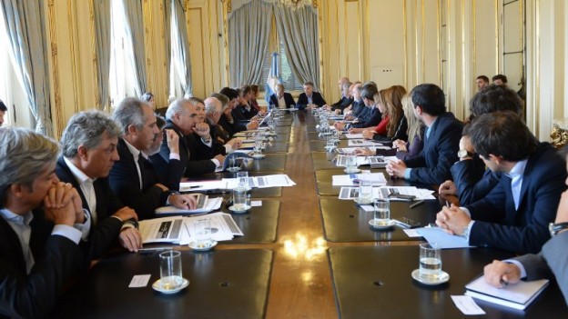 Coparticipación: la Nación ofreció un plan de pago a las provincias