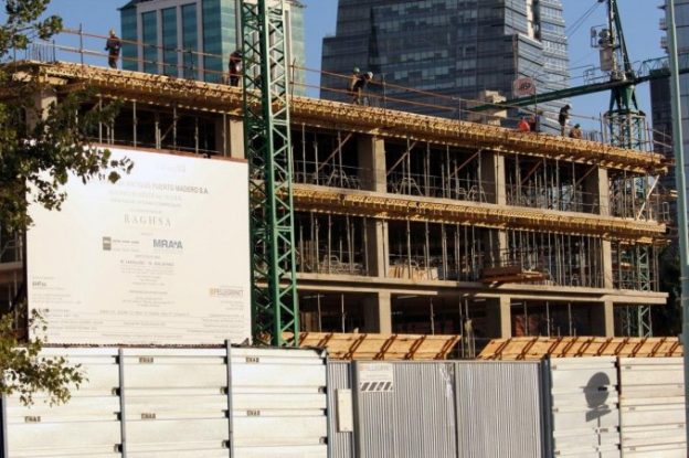 En un año, 445 empresas de la construcción cerraron o presentaron quiebra