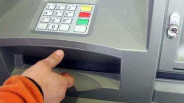 Huellas dactilares para operar los cajeros automáticos