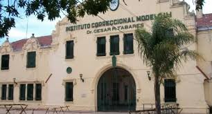 Encontraron ahorcado al femicida del pelotero de Esperanza