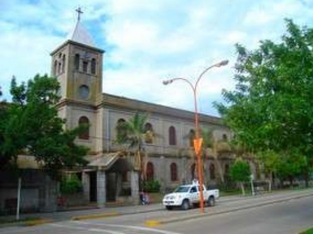 Continúa el Vía Crucis en la Parroquia “San José”