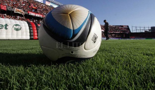 Agremiados levantó el paro y se confirmó la reanudación del fútbol