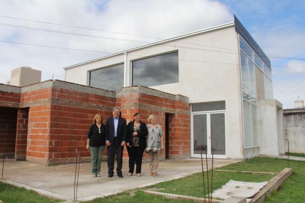 Fascendini visitó Felicia y realizó aportes a instituciones y a la Comuna