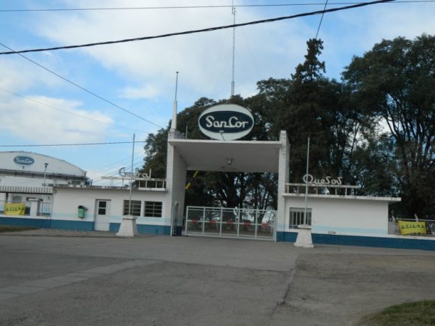 Gálvez: trabajadores de SanCor inician un paro por tiempo indeterminado