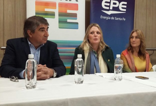 Remodelación de la Red de baja tensión en  localidades de Las Colonias, por parte de la EPE