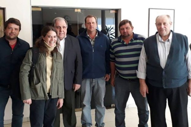 Convenios para créditos de la Provincia a productores de Elisa