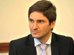 “Este gobierno va a seguir avanzando”