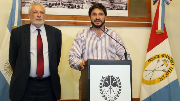 El ministro acusó a “sectores oscuros de la policía”