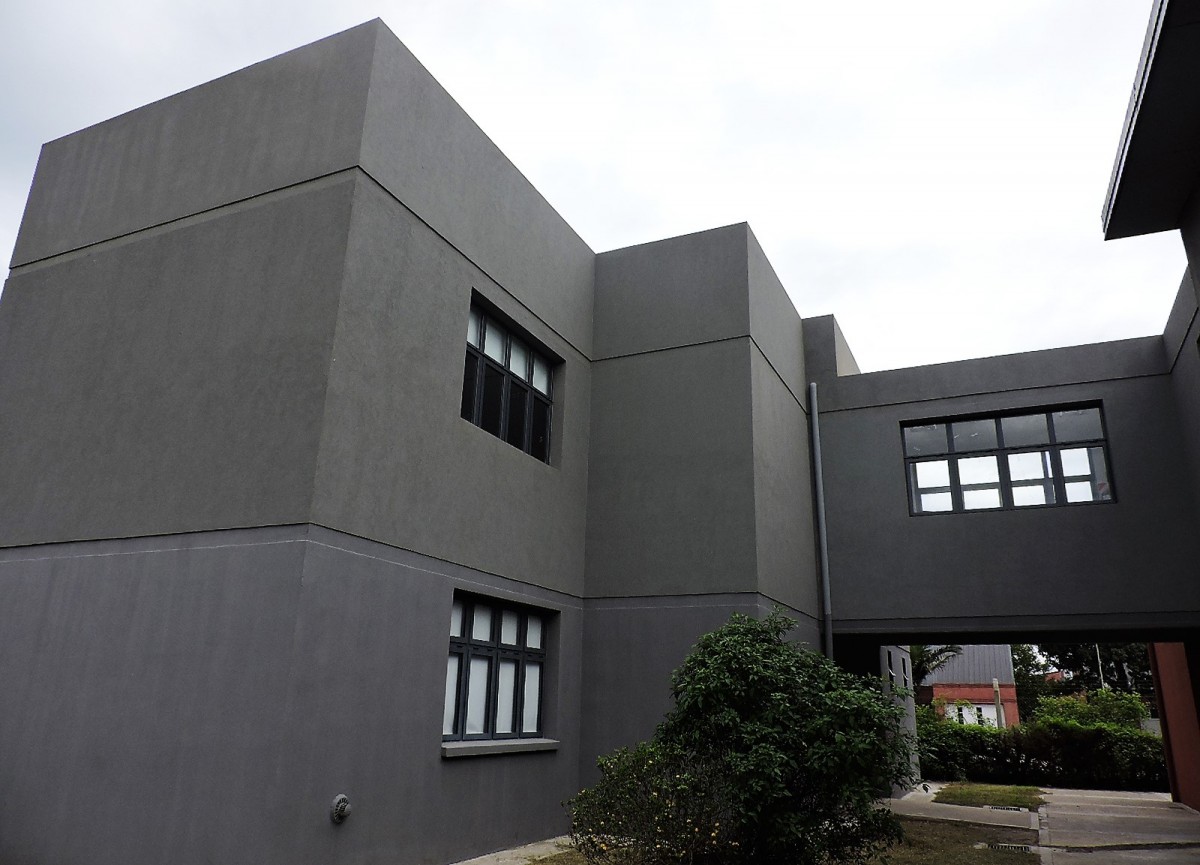 Se inauguran tres aulas de posgrado en Ciencias Veterinarias