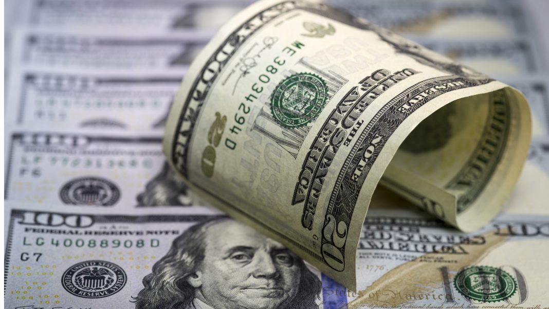 Sin intervención del BCRA, el dólar rebotó 16 centavos y cerró a $ 24,79