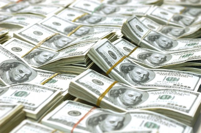 Previo al “supermartes” de Lebac, el dólar se disparó un 7,3% a $ 25,52
