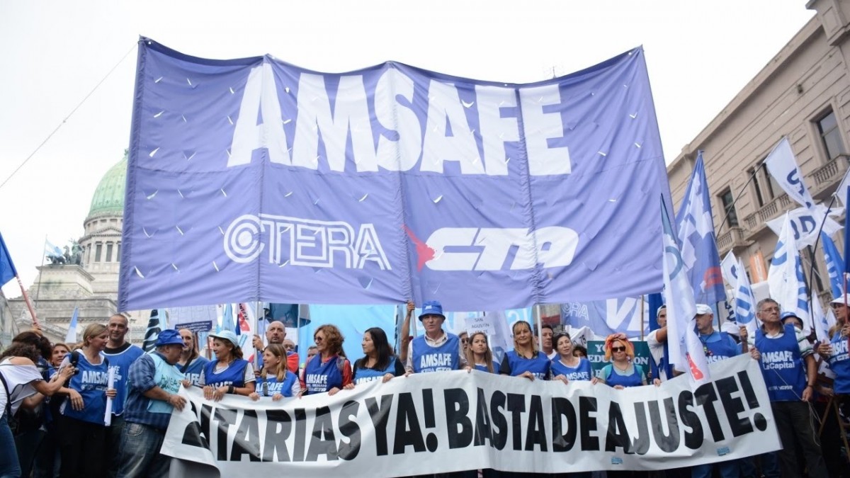 Los docentes dan clases: AMSAFE confirma que no va al paro de la CGT