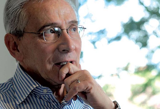 Aguinis: “El Gobierno está en una postura de esperanza y no es correcto”