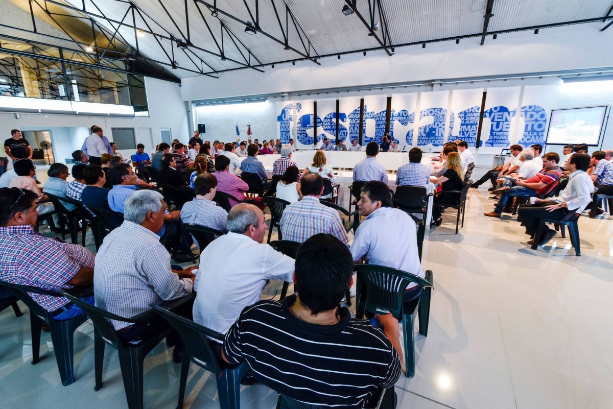 Los municipales anuncian un paro en toda la provincia