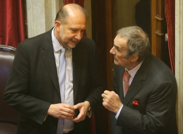 Qué dijeron y cómo votaron los senadores santafesinos sobre la despenalización del aborto