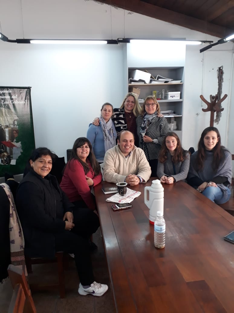 FORMAR PARA EL EMPLEO: “INSCRIBEN A CURSO DE FORMACIÓN DE ACOMPAÑANTES NO TERAPÉUTICOS”