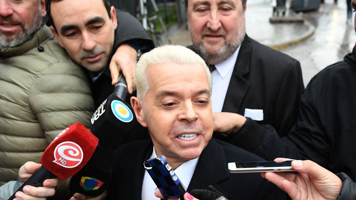 Norberto Oyarbide: “Me apretaron el cogote para sacar las causas de los Kirchner”