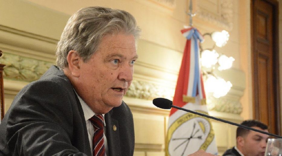 Fascendini: “Firmamos con el Fondo y tenemos poco compromiso con el pueblo”
