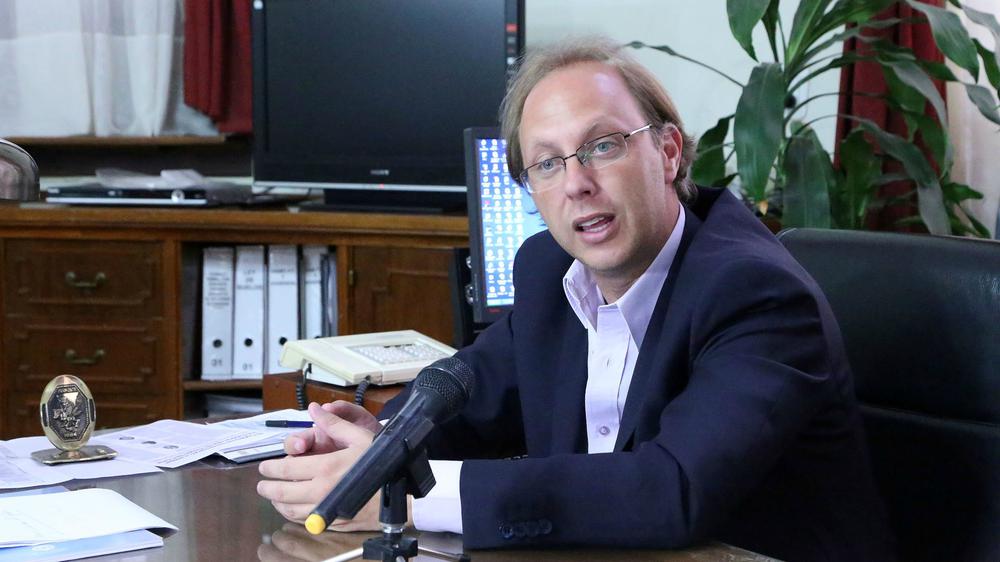 Las finanzas santafesinas siguen con leve superávit