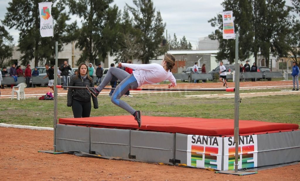 La provincia entregó 650 becas a deportistas