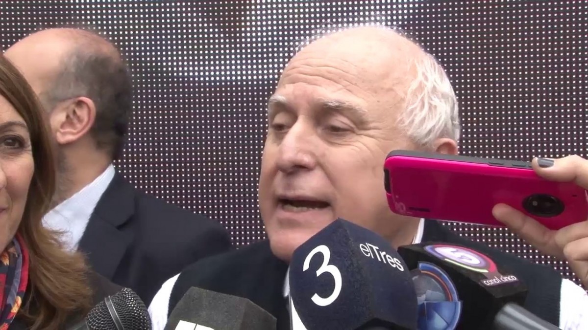 Lifschitz quiere ser una alternativa opositora