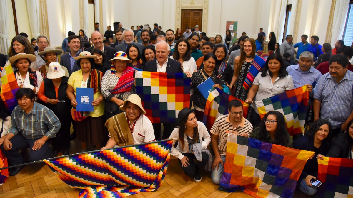 LA PROVINCIA DE SANTA FE RECONOCIÓ A SIETE PUEBLOS ORIGINARIOS Y LES ENTREGÓ LA PERSONERÍA JURÍDICA