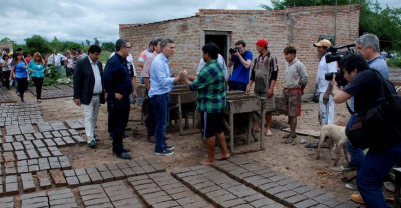 Más del 40% de los hogares tienen ingresos por debajo de la línea de la pobreza