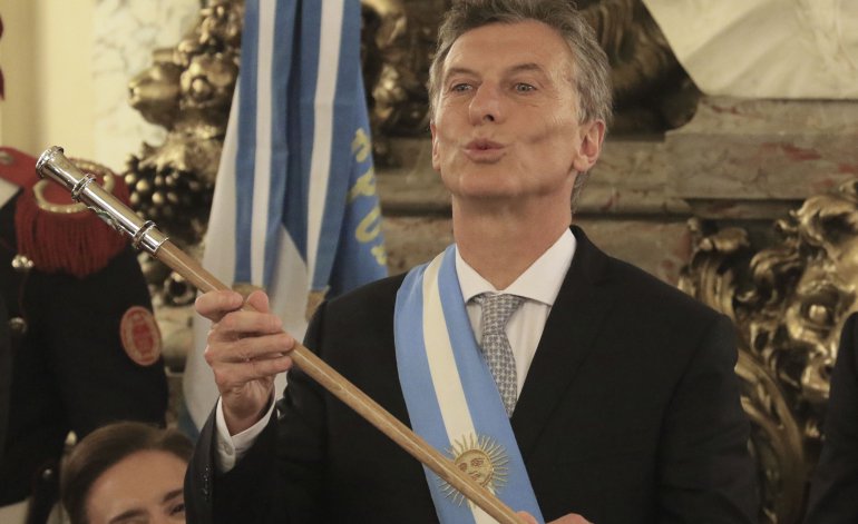 Economistas rechazan el impuesto a la renta financiera: “Es un tiro letal a la clase media”