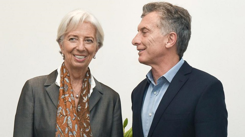 Retrocediendo: Argentina es el país más endeudado de la región