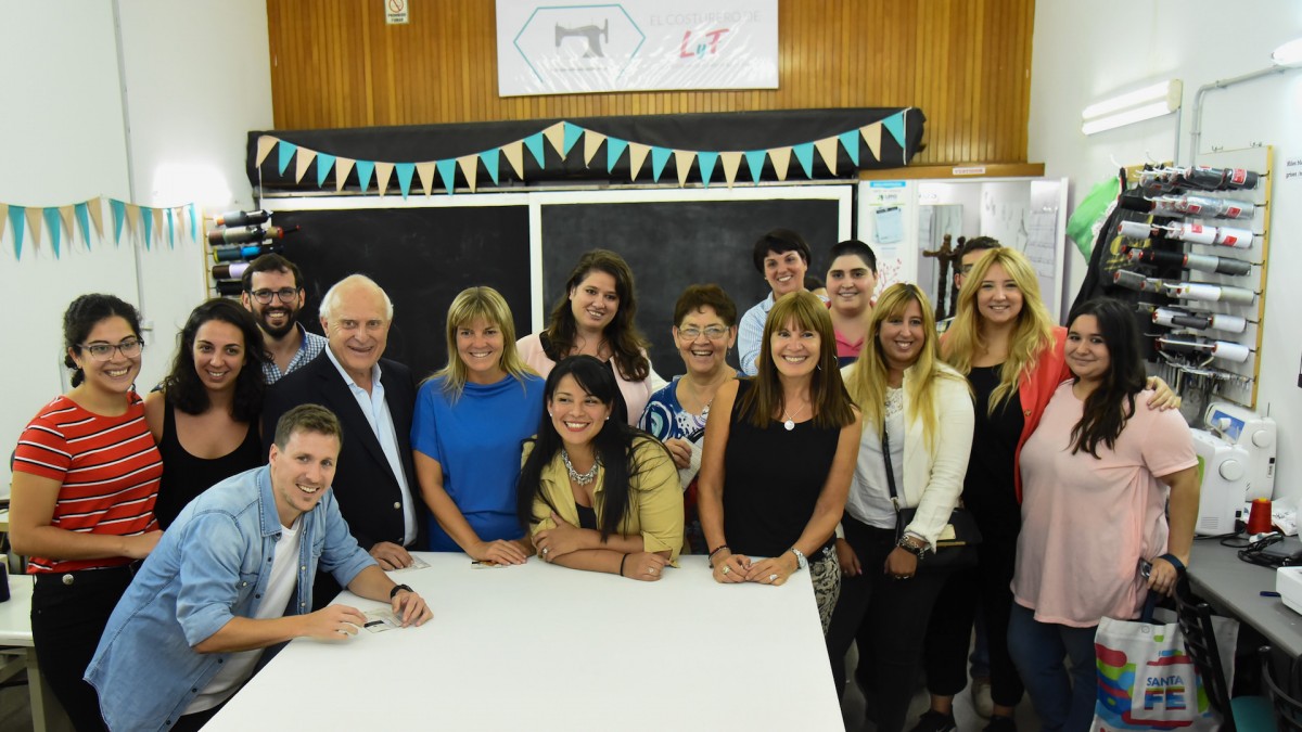 LA PROVINCIA DE SANTA FE LANZÓ LA TERCERA EDICIÓN DEL PROGRAMA EMPRENDE JOVEN