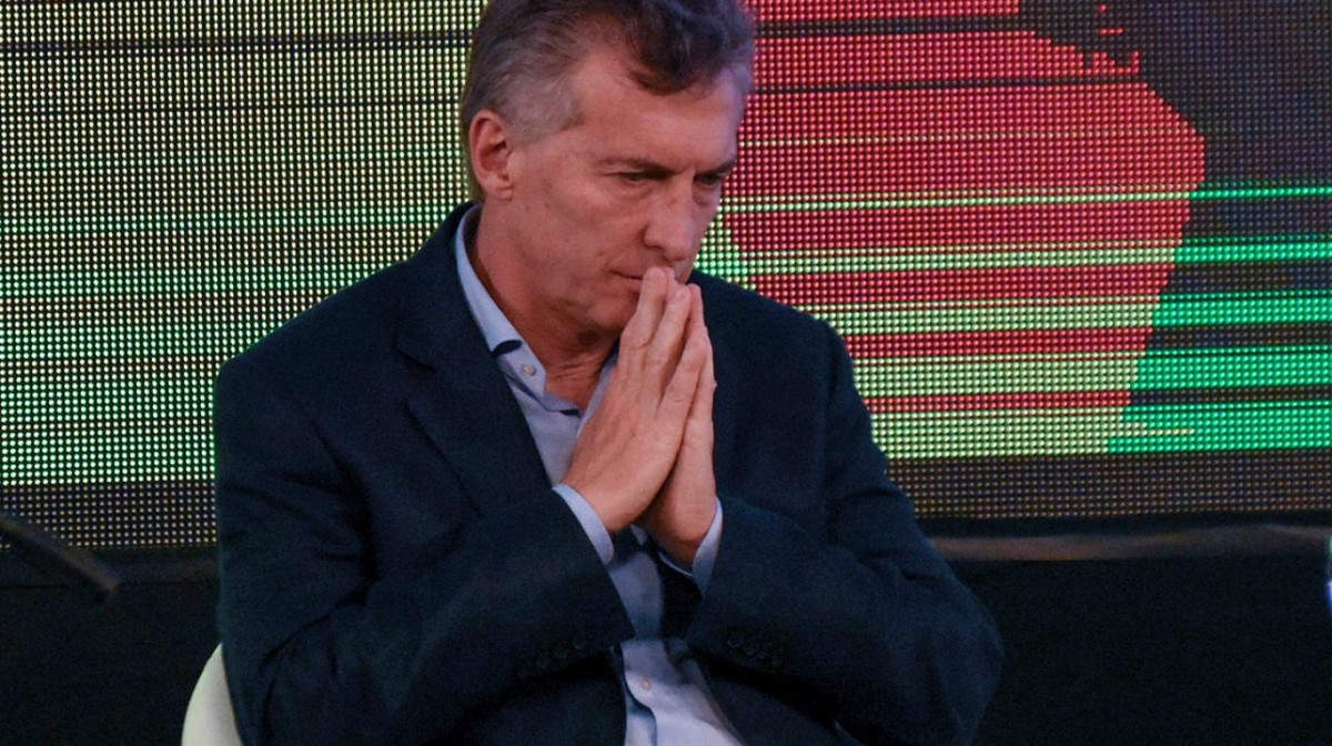 Mauricio Macri: “Hay que remar un poco más, sin llorarla”