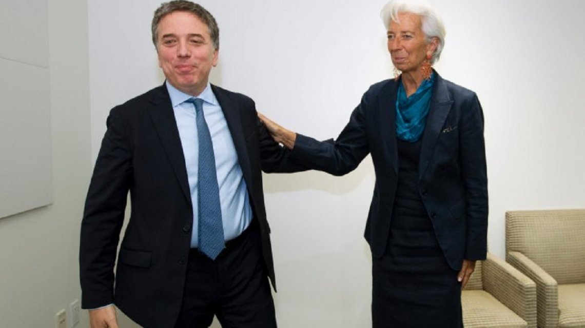 El Gobierno le pidió un “perdón” al FMI por no llegar con la información sobre las metas fiscales