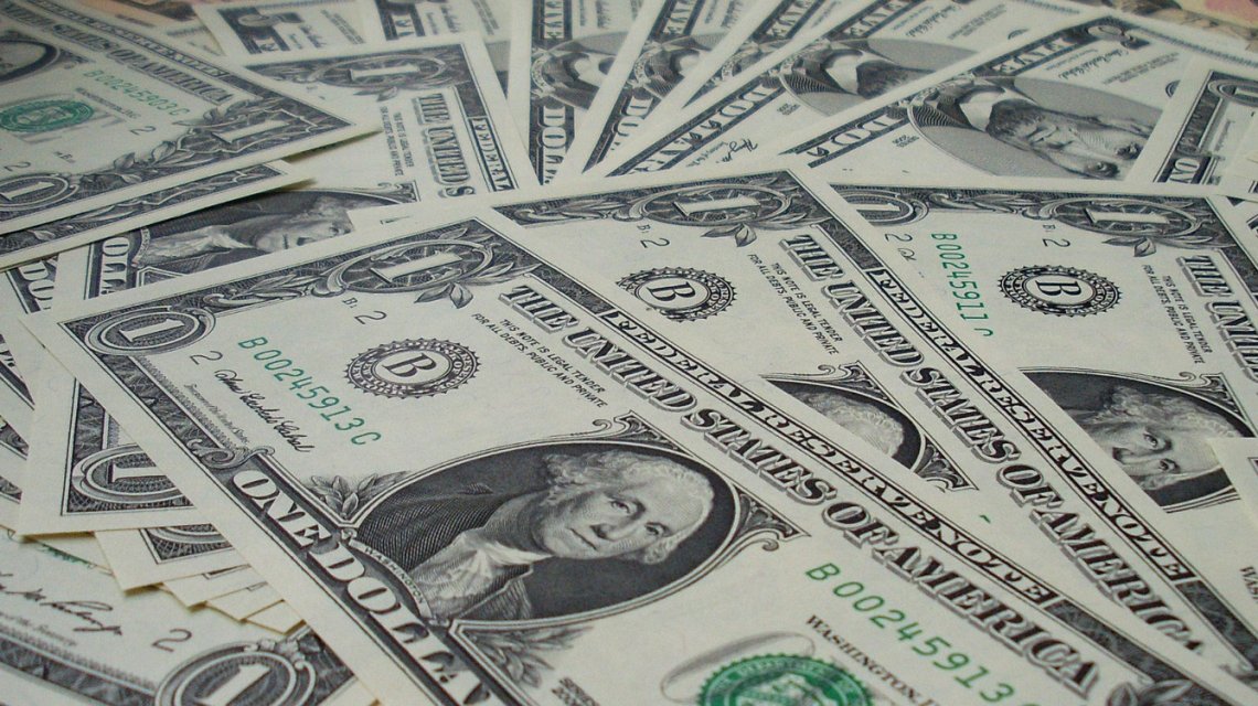 Estiman que el gobierno de Macri terminará con un dólar cinco veces más caro que el que recibió