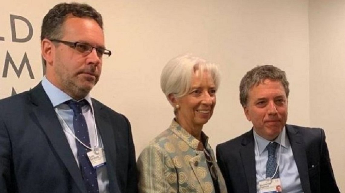 Dujovne viaja a reunirse con el FMI, que exige profundizar todavía más el ajuste