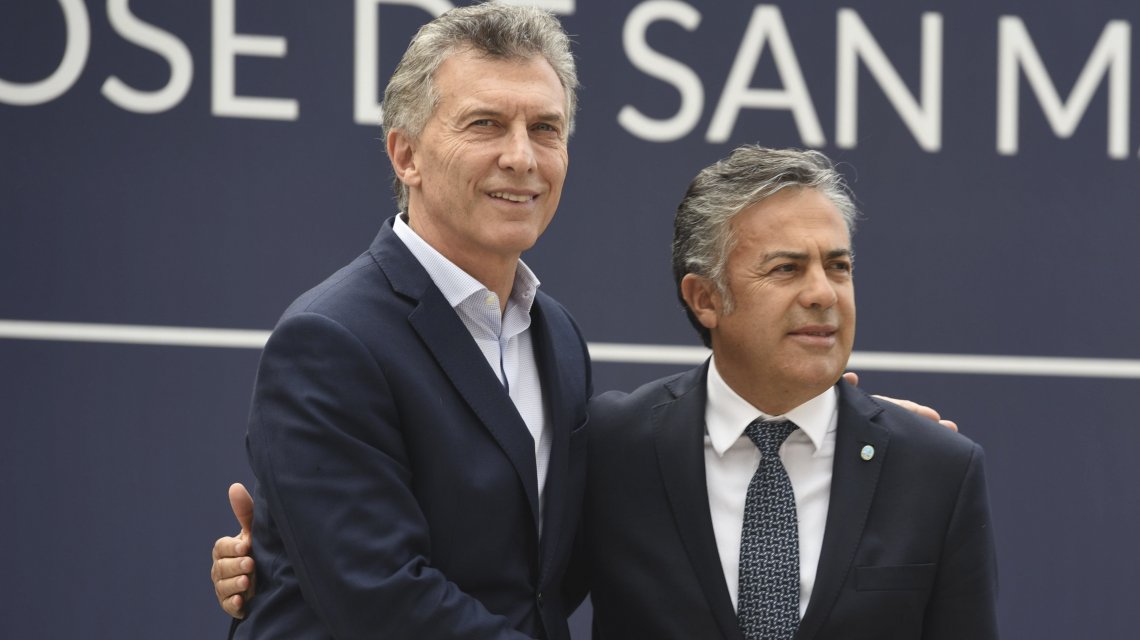 A días de la Convención radical, Cornejo advirtió que “no hay que descartar que Macri no sea candidato”