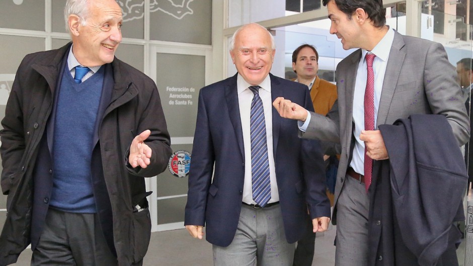 Lifschitz se metió en la campaña nacional y recibió a Lavagna y Urtubey en Santa Fe