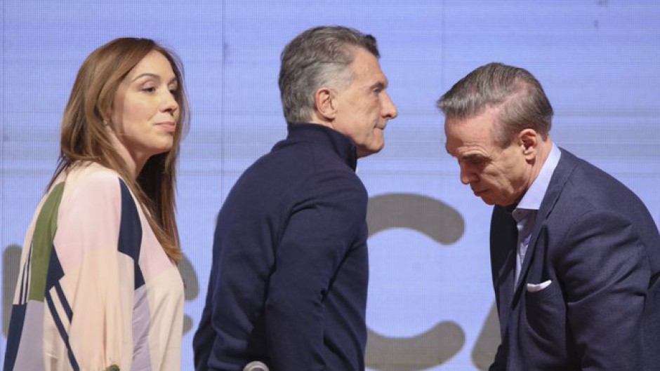 Encuesta: Macri podría caer debajo del 30% y Alberto le saca casi 30 puntos