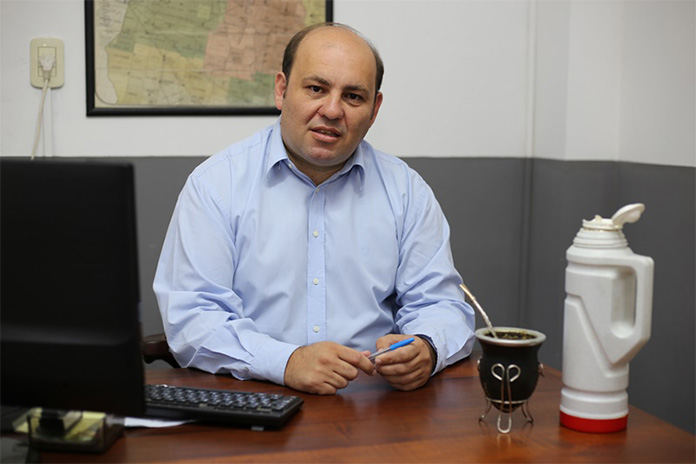 Rodrigo Müller expreso su satisfacción porque el Ejecutivo Municipal pone en marcha su propuesta de “Vitrina Virtual.