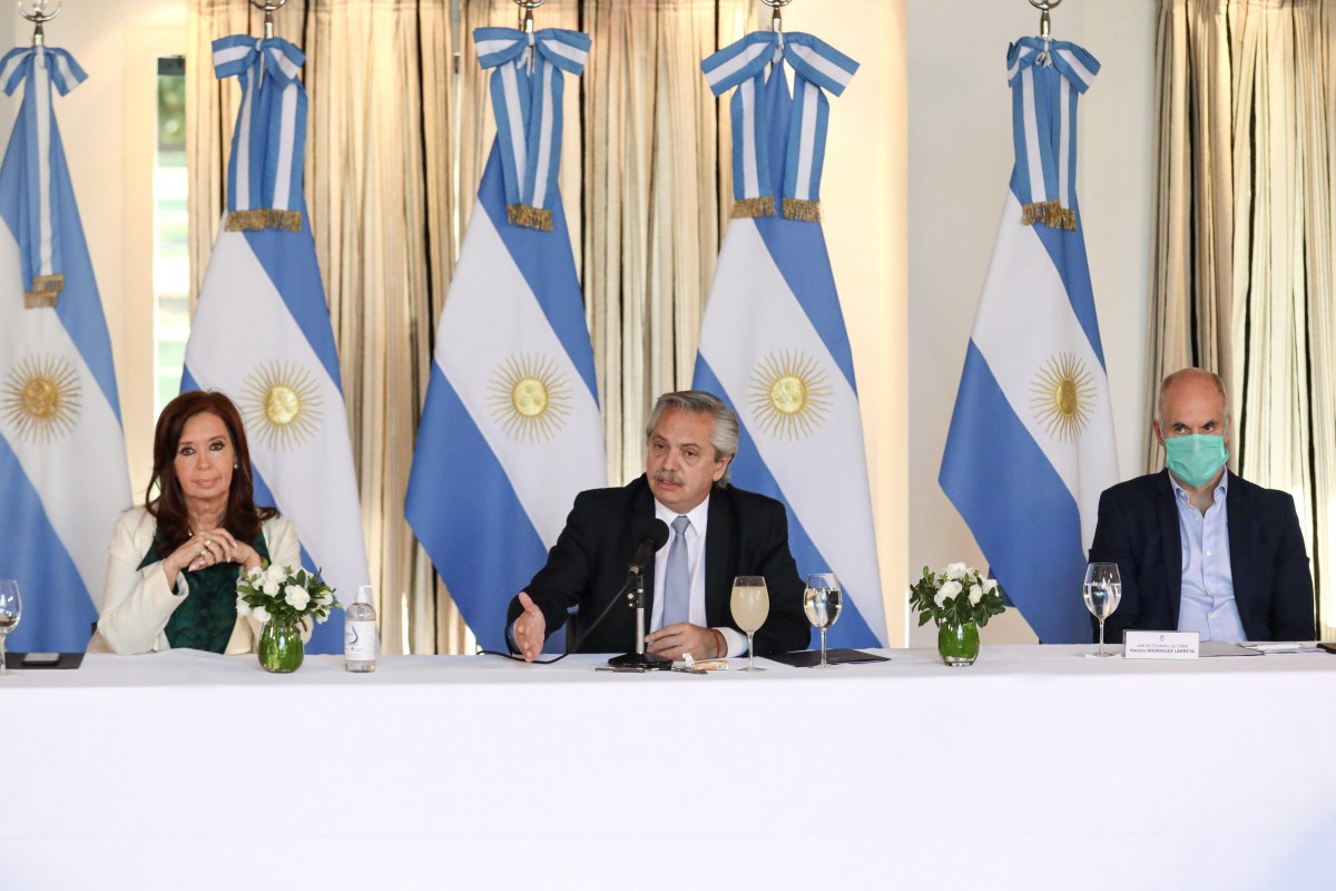 El Presidente reconoció que el país está en una “suerte de default virtual”