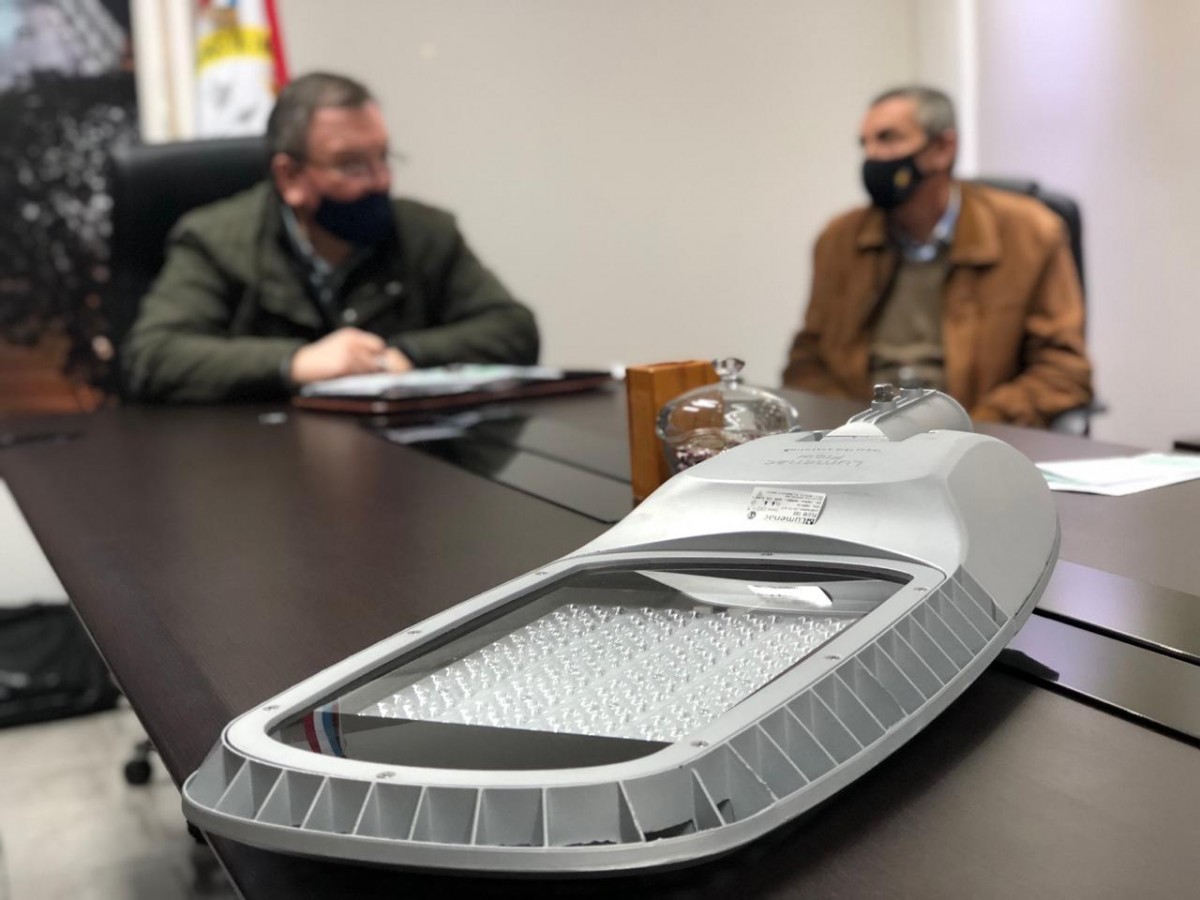 El Senador Michlig entregó aportes en San Cristóbal y anunció la ampliación del Programa de Iluminación Led