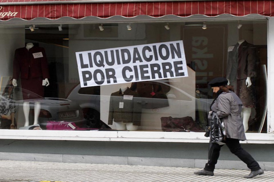 Las ventas minoristas cayeron 14,9 por ciento en octubre.