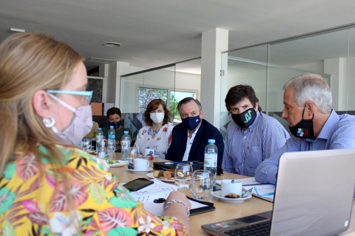 El Foro de Intendentes y legisladores radicales ven un Gobierno Provincial  “prácticamente ausente”.