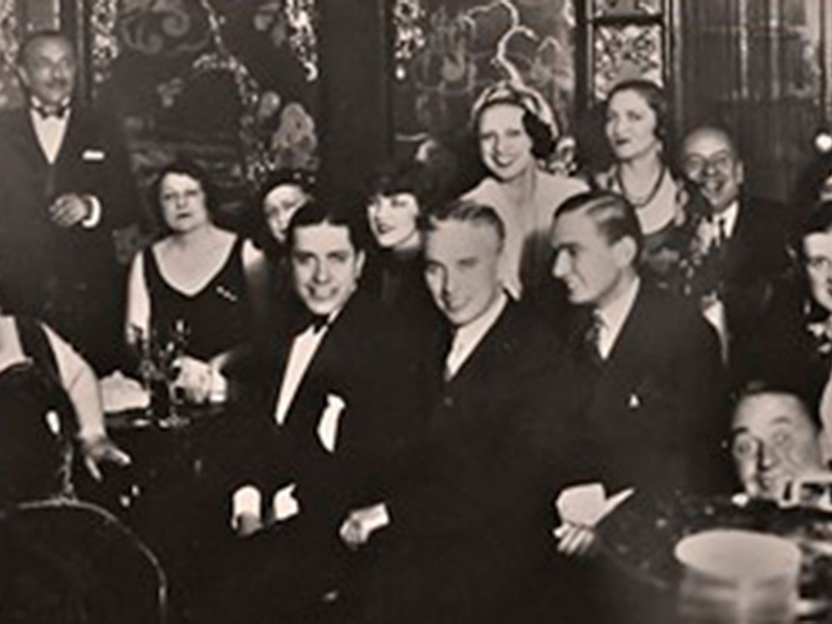 En un nuevo aniversario del nacimiento de Carlos Gardel, repasamos su encuentro con Chaplin en Niza.